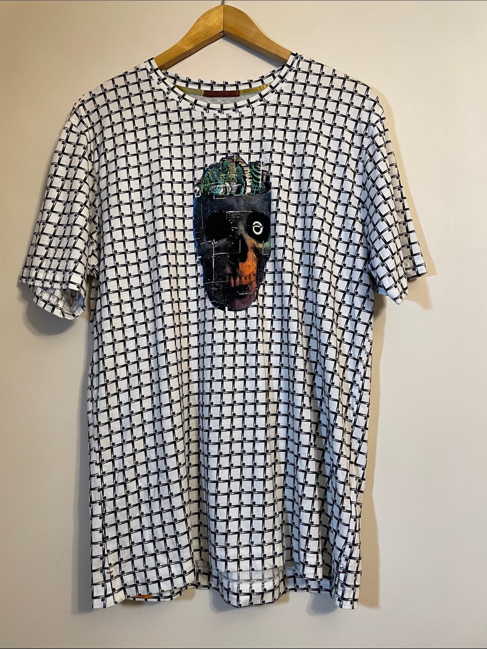 Robert Graham White Grid Short-Sleeve Tee with Multicolor Face Graphic